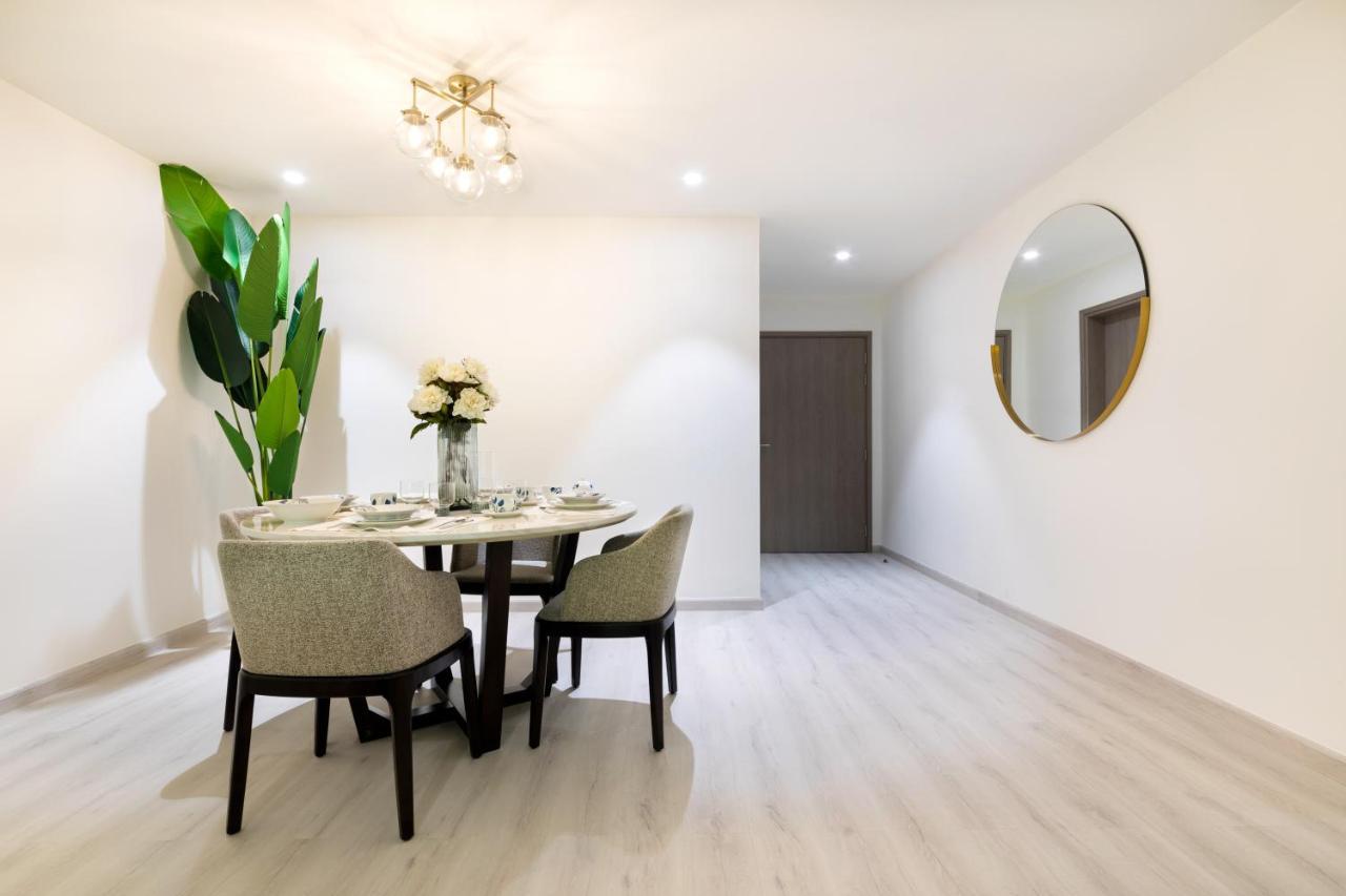 Апартаменты Maison Privee - Millennium Executive Tower Дубай Экстерьер фото